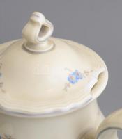 Rosenthal porcelán mokkás készlet 6 személyes. Matricás, jelzett, több kisebb sérüléssel