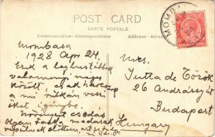 1928 Mombasa, Maasai warriors. photo (EK)