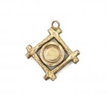 Nyakba akasztható mini iránytű medál. Működik. 3x3 cm