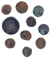 Római Birodalom 10db-os kopott és/vagy tisztítatlan III-IV. századi érmetétel T:3
Roman Empire 10pc...