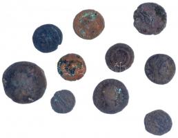 Római Birodalom 10db-os kopott és/vagy tisztítatlan III-IV. századi érmetétel T:3 Roman Empire 10pcs worn and/or uncleaned coin lot from the 3rd-4th century C:F