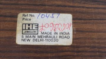 Indiai fa faragott kínáló, 21,5x16 cm