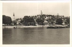 Zimony, Semlin, Zemun; templomok, Milleniumi emlékmű, Duna, uszályok / churches, Danube riverside, monument, barges