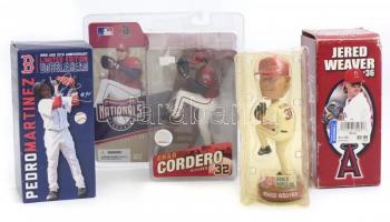 3 db baseball játékos figura (Chad Cordero, Jered Weaver, Pedro Martinez), eredeti dobozukban