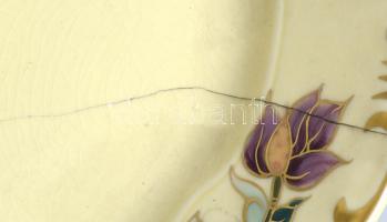 Zsolnay tavasz mintás süteményes készlet 6+1 darabos, kézzel festett, jelzett, a tálon repedéssel