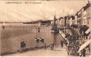 1926 Mali Losinj, Lussinpiccolo; Riva IV Novembre / matrózok a tengerpaton / K.u.K. Kriegsmarine Matrosen / Austro-HUngarian Navy mariners (EK)