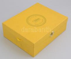 AML Royal porcelain német mokkás készlet, 6 db csésze, m: 5 cm, 6 db alj, d: 11 cm, 1 db tányér, d: ...