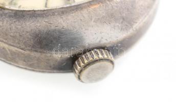 Primato ezüst (Ag.) női karóra, ovális számlappal, szíj nélkül, jelzett, bruttó 9,9 g, 2,7x2,4 cm, n...