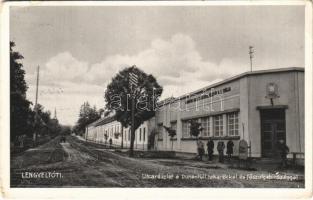 1937 Lengyeltóti, utca, Dunántúli takarékpénztár és bank, főszolgabíróság. Özv. Kovács kiadása (EB)