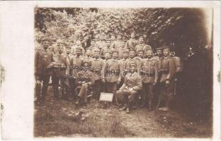 1916 Német katonák csoportja / WWI German military, group of soldiers. photo