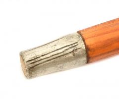 Fa sétapálca, lófejet formáló ón plasztikus véggel, apró kopásnyomokkal, m: 97 cm