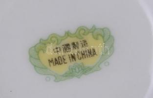 6 db kínai virágmintás porcelán csésze aljakkal, matricás, jelzett, hibátlan, m: 8,5 cm, d: 14,5 cm