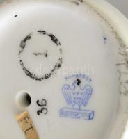 2 db Aquincum porcelán akt: egyik kézzel festett, jelzett, apró kopásnyomokkal, m: 23,5 cm, másik fe...