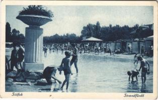 Siófok, Strand, fürdőzők