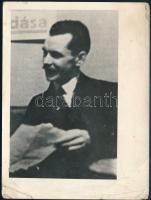 cca 1935 József Attila (1905-1937) költő, vintage fotó, látható képszéli hibákkal, 11,7x8,7 cm