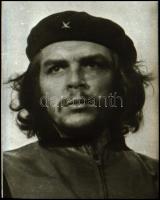 cca 1960 Che Guevara (1928-1967) orvos, gerillavezér, politikus, kubai miniszter portréja négy különböző ábrázolásban, 1 db NEGATÍV + 3 féle grafikai feldolgozásban, szintén negatív filmen, cca 5,8x4,4 cm