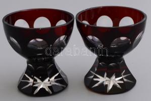 Kristály likőrös kínáló készlet 6 + 1 db cseh kristály. Az üveg dugó nélkül. Egy két kisebb lepattan...