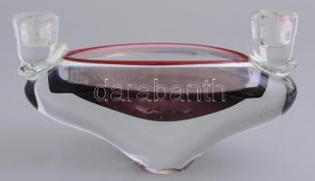 Kétágú színes üveg gyertyatartó, közepén tálka szerű mélyedéssel, apró kopásnyomokkal, m: 12 cm, h: 20 cm