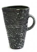 Iparművészeti Vállalatos Gorka kancsó (váza), mázas kerámia, apró kopásnyomokkal, jelzett, m: 20 cm