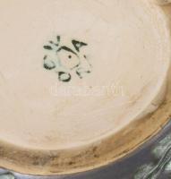 Iparművészeti Vállalatos Gorka kancsó (váza), mázas kerámia, apró kopásnyomokkal, jelzett, m: 20 cm