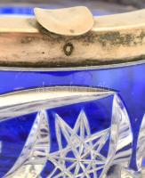 Ezüst (Ag) szélű kristály hamutál, jelzett, jó állapotban, d: 13 cm