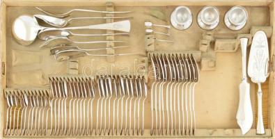 Ezüst (Ag) evőeszköz készlet.12 személyes, sok részes. komplett, díszdobozzal, üvegbetétes fűszertar...