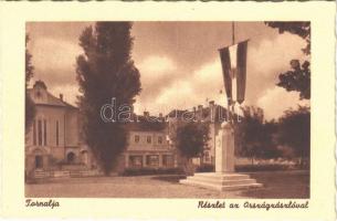 Tornalja, Safárikovo, Tornala; Országzászló / Hungarian flag