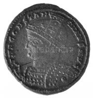 Római Birodalom / Siscia / I. Constantinus 306-337. Follis Br (2,98g) T:1- Roman Empire / Siscia / Constantine I 306-337. Follis Br (2,98g) IMP CONSTAN-TINVS AVG / VICTORIAE LAETAE PRINC PERP - VOT PR - ESIS C:AU RIC VII 56