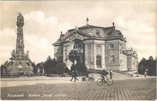 1928 Kecskemét, Katona József színház, Szentháromság szobor