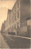1913 Pécs, A J. t. Pius internátus ideiglenes otthona, József utca 19. (EK)