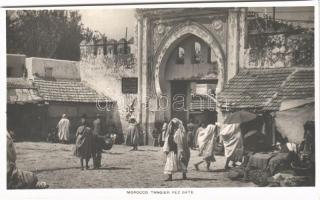 Tangier, Tanger; Fez Gate, market vendors