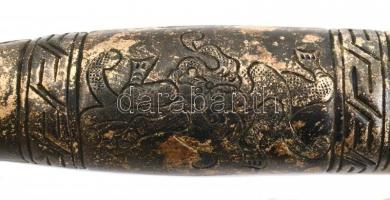 Nagy méretű kard, pallos. Kína, XX, sz, közepe. Gazdagon díszített, fém markolat, fém borítással, je...