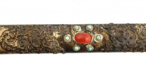 Nagy méretű kard, pallos. Kína, XX, sz, közepe. Gazdagon díszített, fém markolat, fém borítással, je...