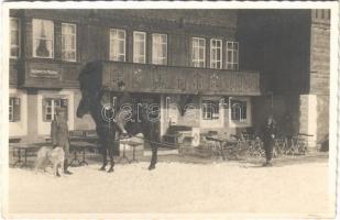 1929 Saint Moritz, Schweizerhaus, lovas vontatású sítúra / horse-drawn ski tour. photo