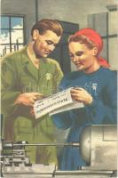 Magyar szocreál propaganda, élmunkások a gyárban versenyeredmények olvasása közben. Művészeti Alkotások / Hungarian Socialist propaganda, workers in the factory