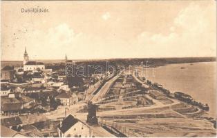 1930 Dunaföldvár, látkép, Dunai kikötő, gőzhajó, úszó vízi hajómalom (vízimalom) a távolban. Raáb Frigyes kiadása / Danube with floating watermill (boat mill)