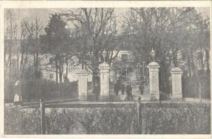 1926 Bábolna, Szapáry kastély főbejárata. Hangya Szövetkezet kiadása (EK)