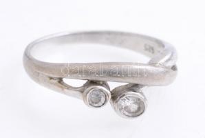 Ezüst(Ag) gyűrű, 2 db kővel, jelzett, méret: 59, bruttó: 3,63 g