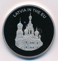 Máltai Lovagrend 2004. 100L Cu-Ni Lettország az EU-ban T:PP kis fo. Sovereign Order of Malta 2004. 100 Liras Cu-Ni Latvia in the EU C:PP small spot