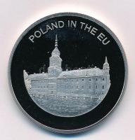 Máltai Lovagrend 2004. 100L Cu-Ni Lengyelország az EU-ban T:PP ujjlenyomat Sovereign Order of Malta 2004. 100 Liras Cu-Ni Poland in the EU C:PP fingerprint