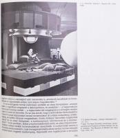 Ernyey Gyula: Az ipari forma története. Bp., é.n., Corvina. Kiadói kartonált papírkötésben