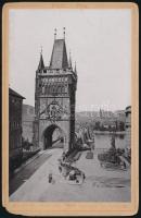cca 1880-1900 Prága, Brückenthor és Karlsbrücke, keményhátú fotó, 16x11cm
