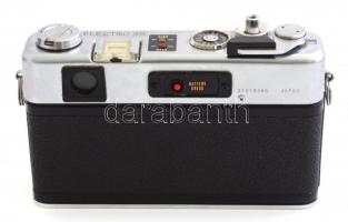 Yashica Electro 35 GSN fényképezőgép, f/1.7 45mm objektívvel, eredeti dobozában