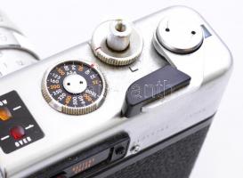 Yashica Electro 35 GSN fényképezőgép, f/1.7 45mm objektívvel, eredeti dobozában