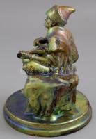 Zsolnay eozin mázas ülő hegedülő figura, jelzett (körpecsétes), sérült, hiányos, m: 22 cm