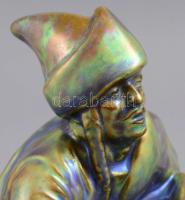 Zsolnay eozin mázas ülő hegedülő figura, jelzett (körpecsétes), sérült, hiányos, m: 22 cm