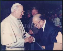 1993 János Pál pápa audienciája. Képes Sport fotó 26x18 cm