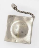 Ezüst(Ag) miniatűr, jelzett, 4,5×3 cm, nettó: 17,43 g