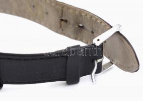 Seiko klasszikus fazonú kvarc karóra, bőr szíjjal, működő, jó állapotban. d: 35 mm