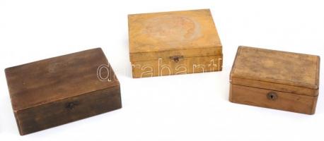 3 db régi fa dobozka, ládika, vegyes állapotban. 22x15, 21x18, 19x13 cm